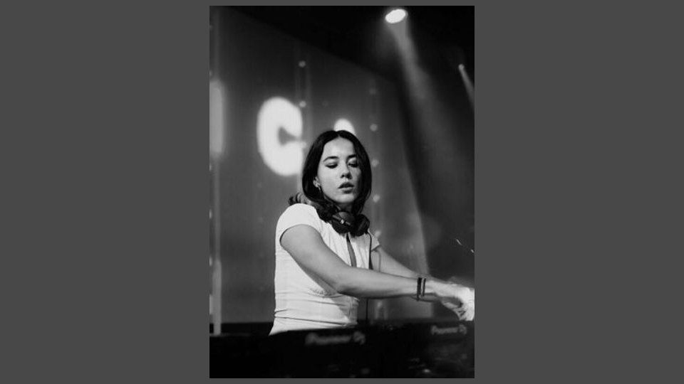 Teleparthy · Mar Bravo + Nina Prica + Sazky