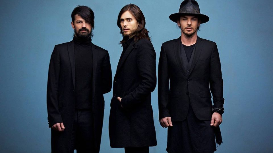 Thirty Seconds to Mars Presents A Beautiful Lie vs This Is War