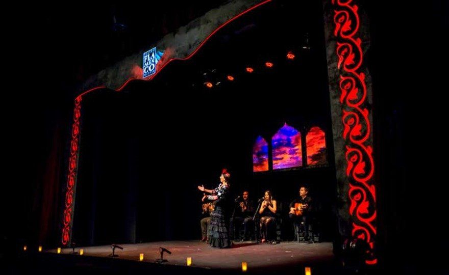 Espectáculo en el Teatro Flamenco