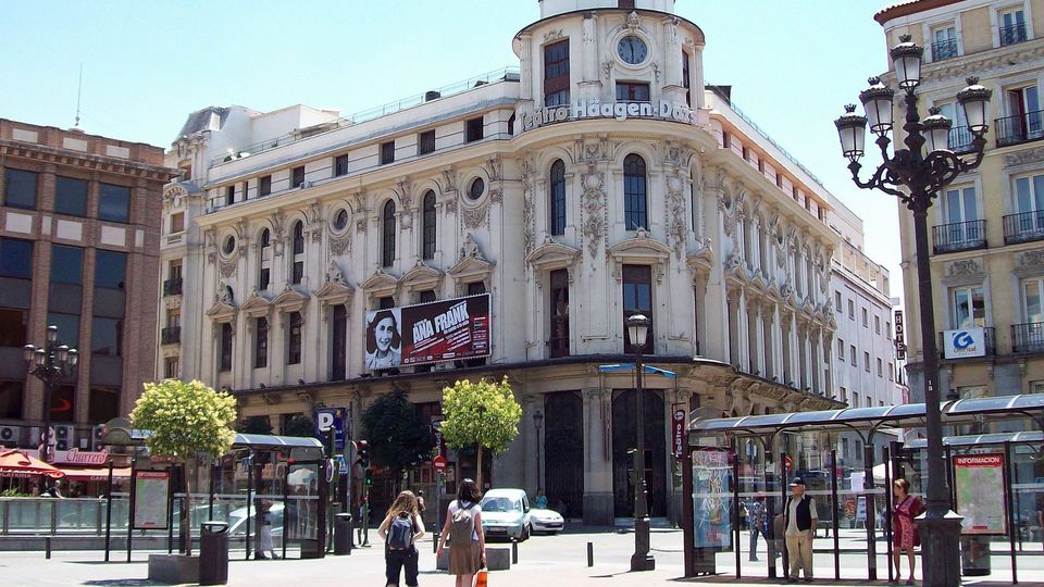 Luca Ravenna - Flamingo Tour Mondiale - Madrid