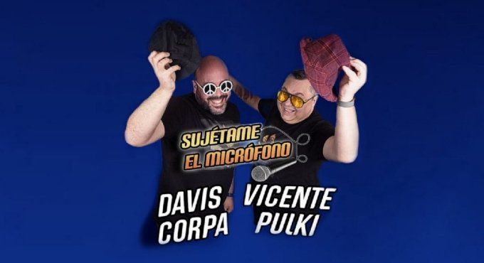 Sujétame el Micrófono en La Parroquia del Humor