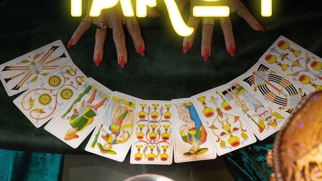 Tardeos de Tarot en Forajido Bar & Disco