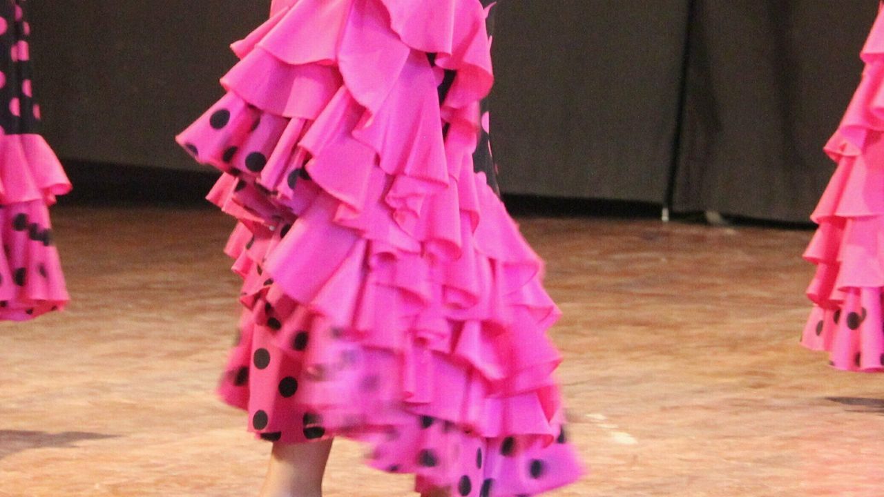 FLAMENCO PARA BEBÉS. Bailando Voy (celebración Día Internacional del flamenco)