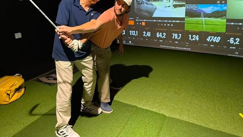 Una clase particular en H0GOLFHOUSE