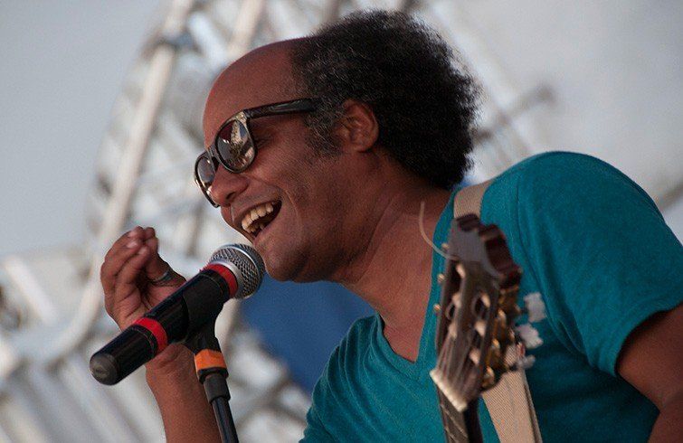 Vanito Brown