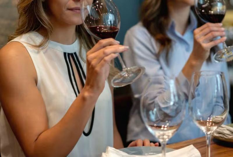 Taller y Cata de Vinos con Maridaje de Ibéricos
