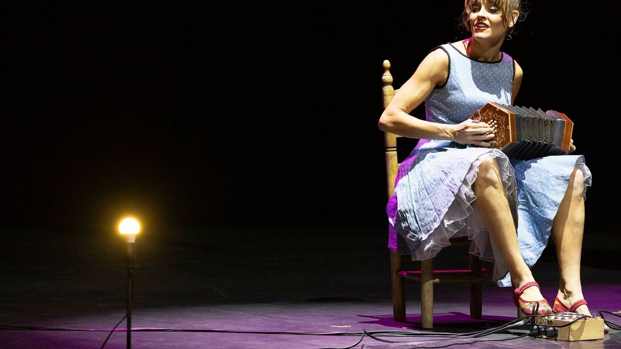 PaiPai Rouge , con Elena Vives