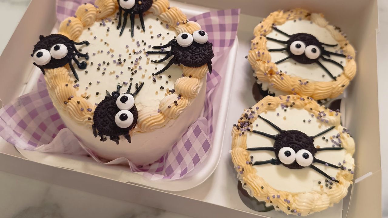 Pack dulce tarta bento y cupcakes de Halloween