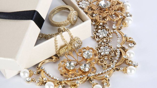 Vender oro y joyas en Madrid: patrimonio que vale su peso