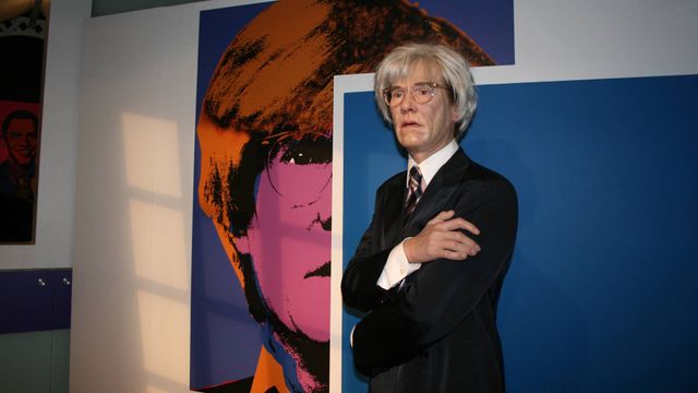 Andy Warhol en carteles: una inmersión en la esencia del pop art