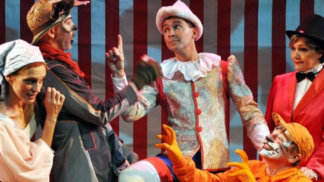 Pinocho en el circo: una aventura musical para toda la familia en el Teatro Sanpol
