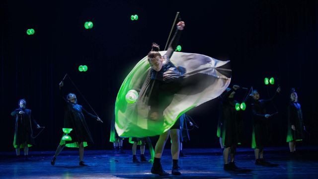 El Gran circo acrobático de China llega al Teatro de la Gran Vía con su magia milenaria