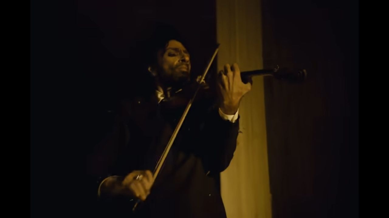 Ara Malikian llena de magia las Murallas de Alcalá de Henares