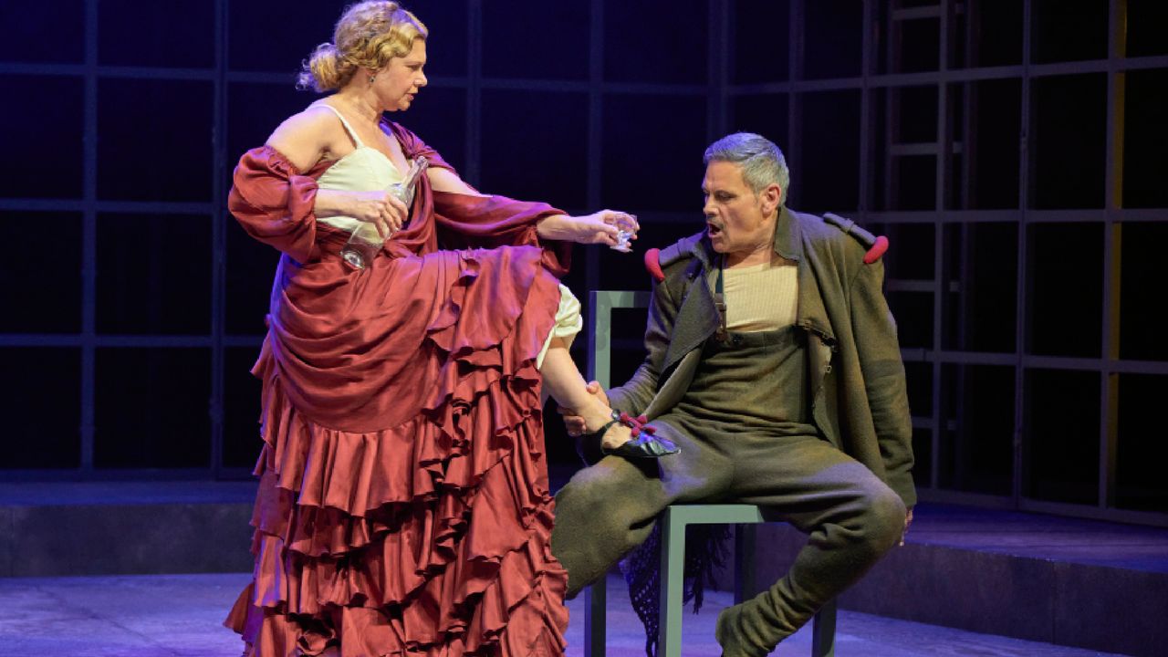 Los cuernos de don Friolera llega a Los Teatros del Canal