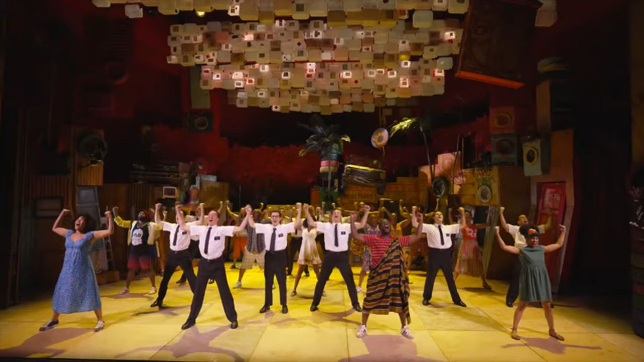 The Book of Mormon: humor, música y provocación en el Teatro Rialto de Madrid