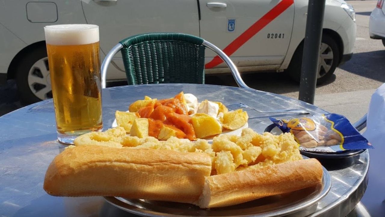 ¿Dónde se comen los mejores bocadillos de calamares en Madrid?