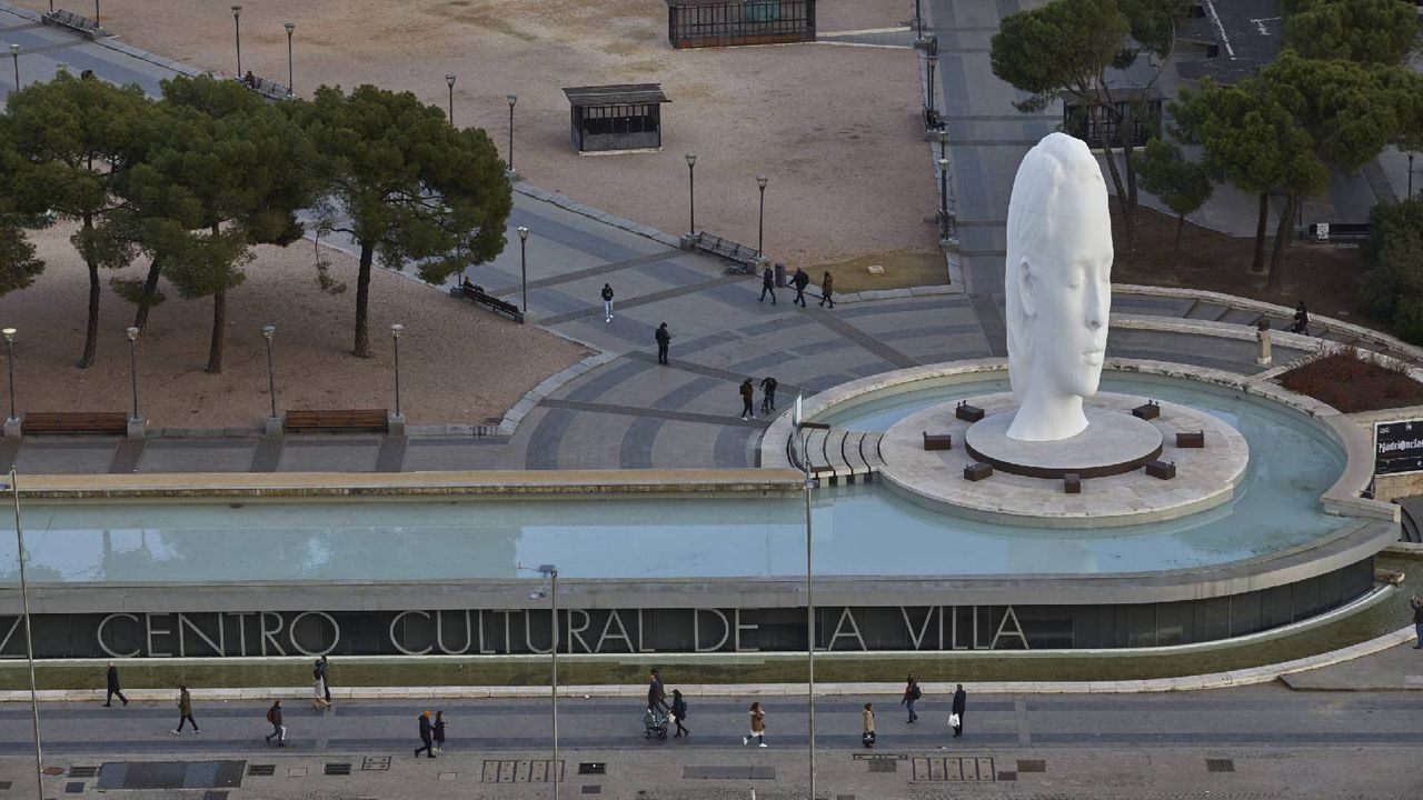 Julia entró en Madrid y a Madrid le entró Julia