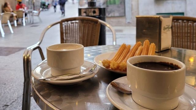 ¿Dónde se come el mejor chocolate con churros de Madrid?