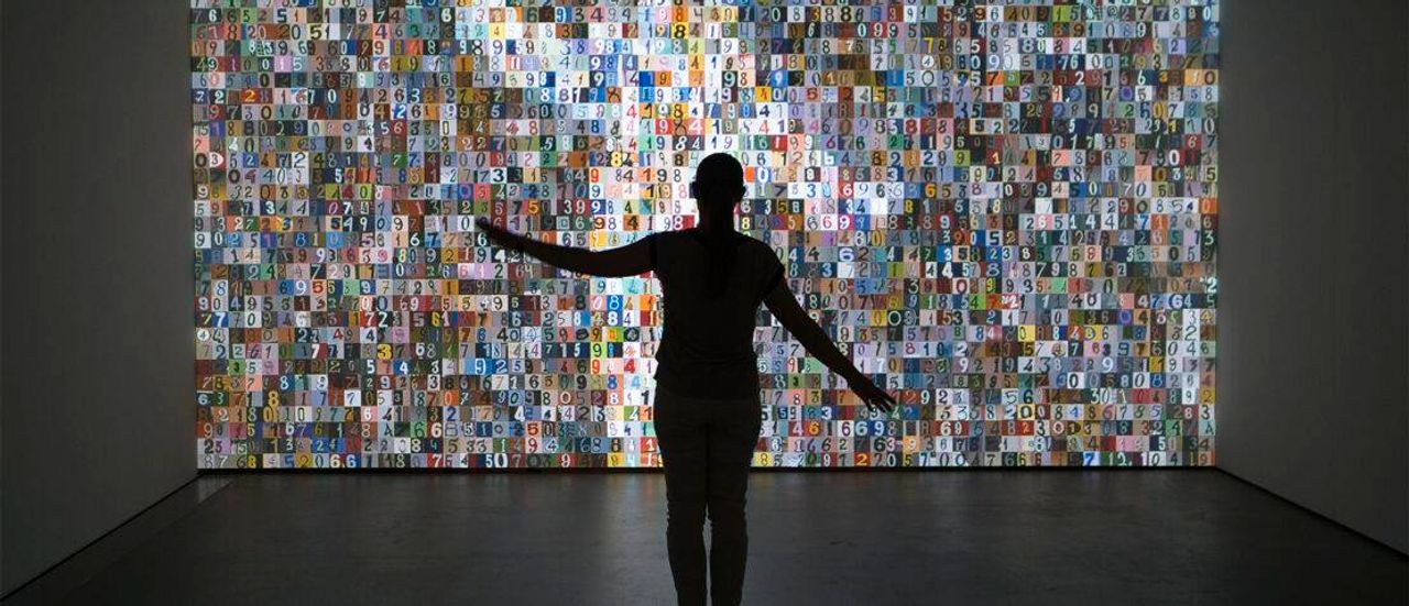 Lozano-Hemmer conjuga arquitectura, performance y tecnología. Foto: Casa de México