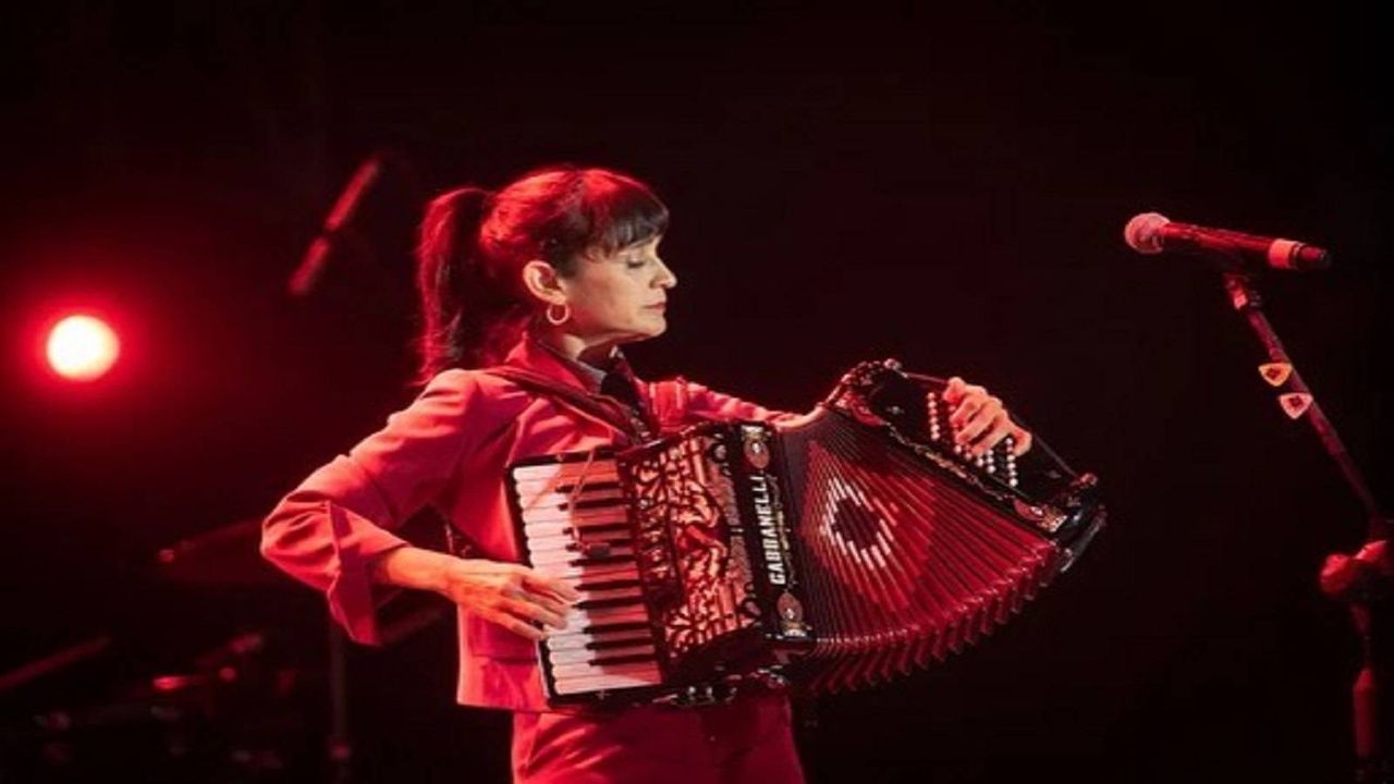 Julieta Venegas llega a Madrid con su tour «Vernos de nuevo»