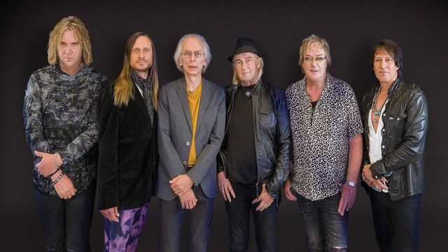 La legendaria banda británica YES presenta su más reciente álbum en La Riviera