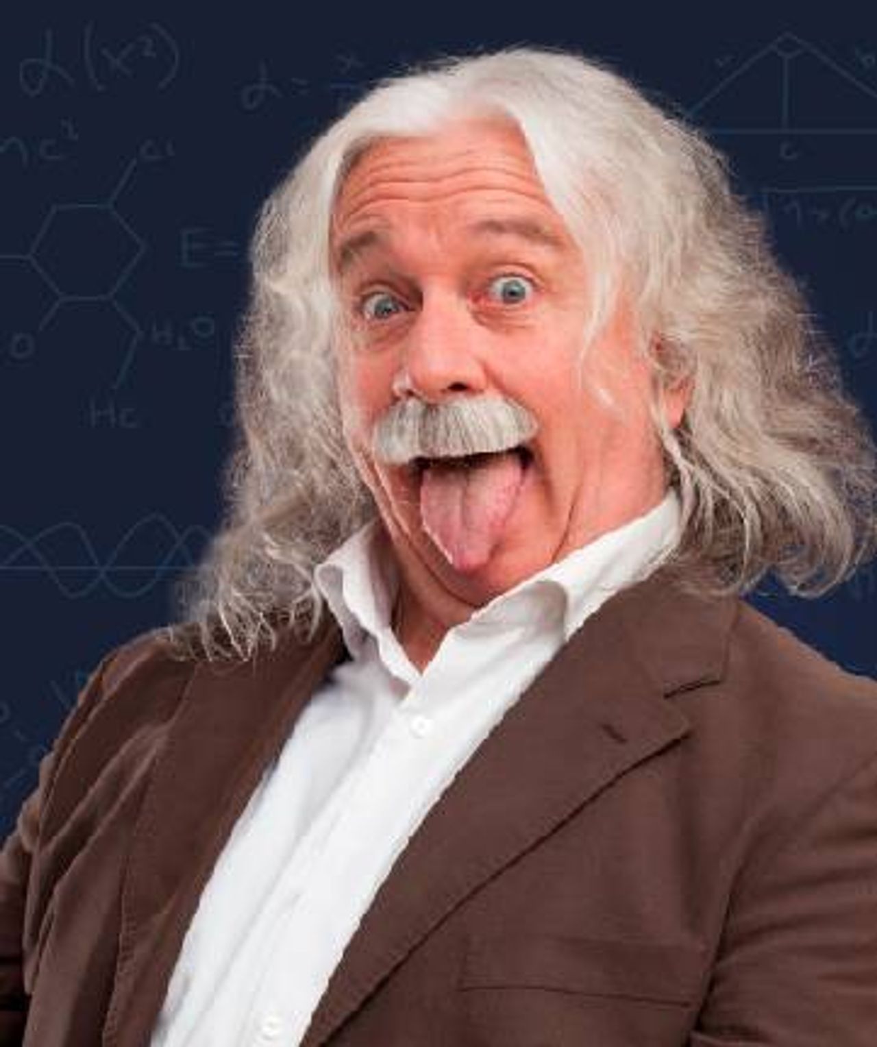 Óscar Terol ofrece un espectáculo lleno de humor y crítica mordaz. Foto: Grupo Marquina