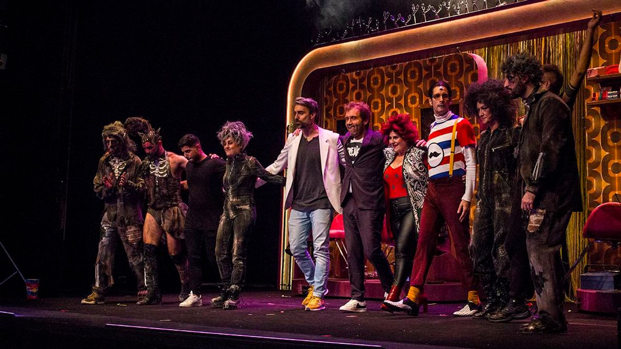 Lavar, marcar y enterrar