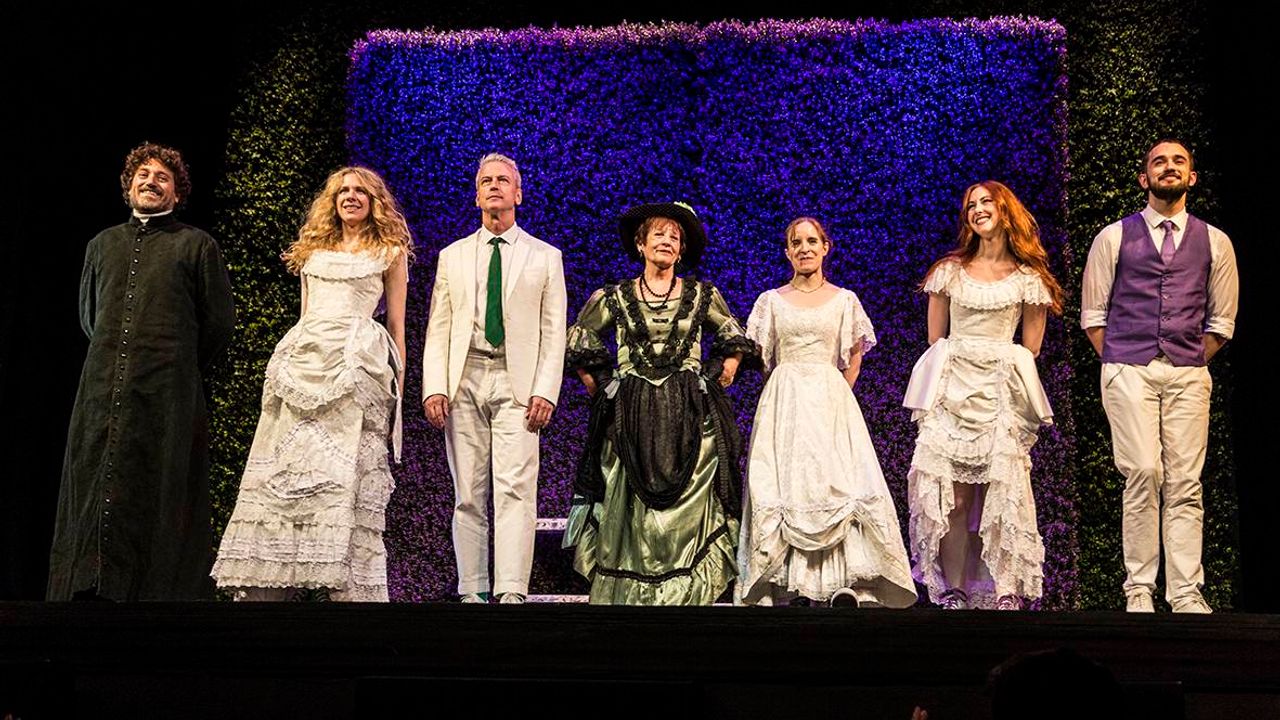 La importancia de llamarse Ernesto