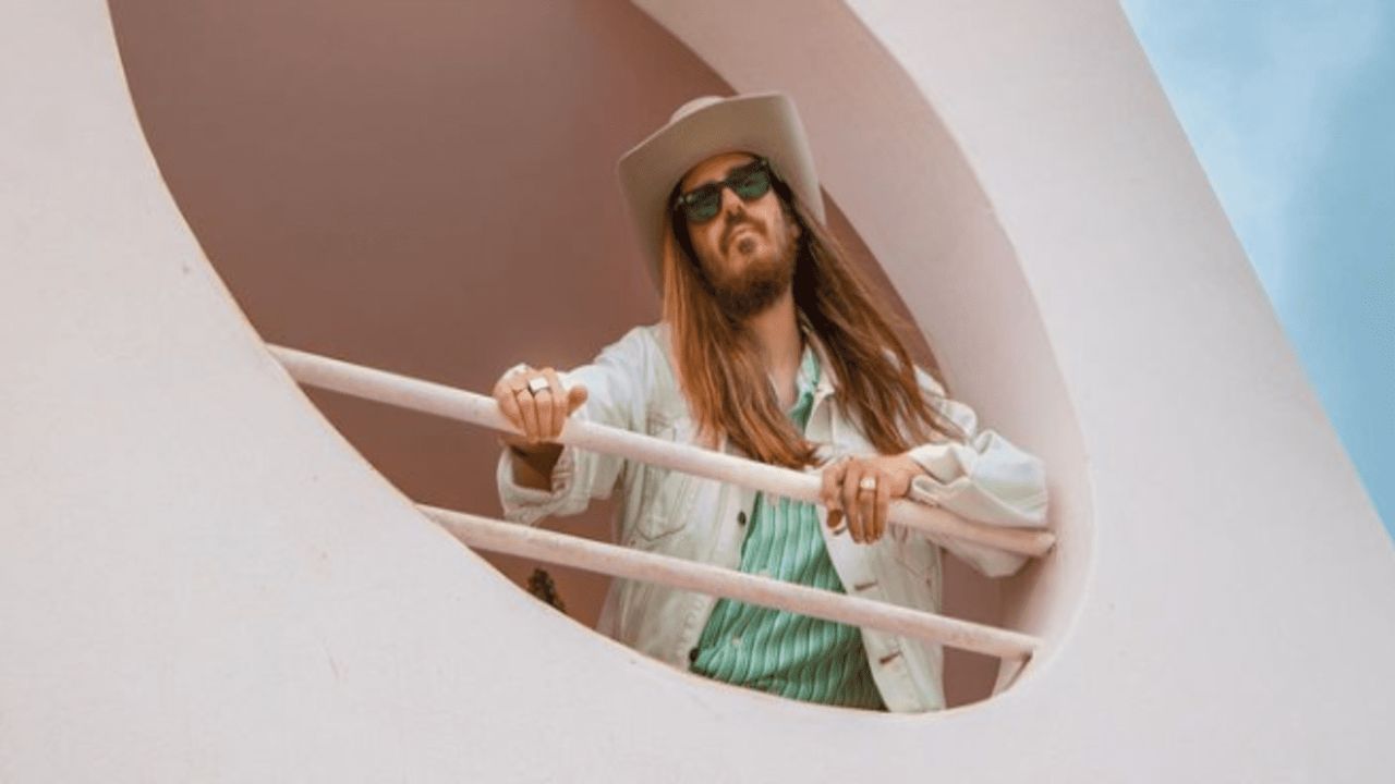 Carlos Sadness y Yoly Saa encienden la noche madrileña