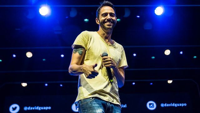 David Guapo: Que no nos frunjan la fiesta