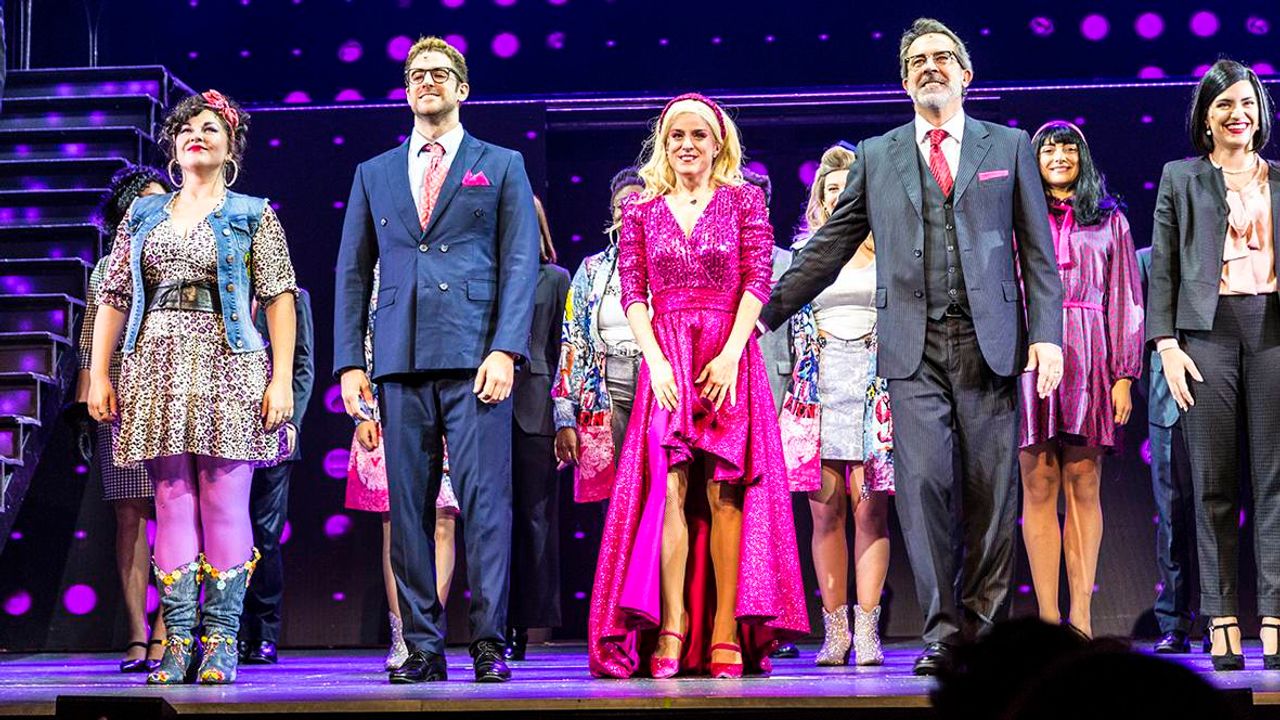 Una rubia muy legal arrasa en La Latina