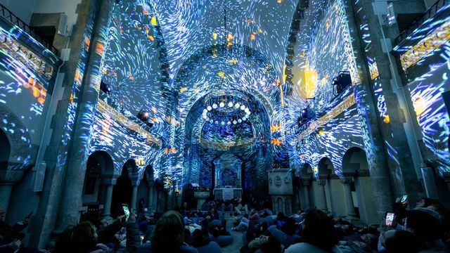 La luz y la creación en Madrid: Genesis, un espectáculo inmersivo